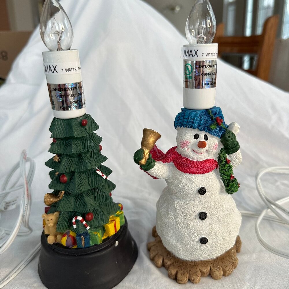 2 Vintage Christmas Lamps with matching lamp shades